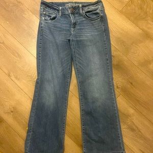 American Eagle women’s favorite boyfriend fit size 10 short